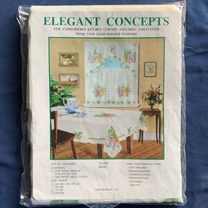 NIP Fine Embroidered Kitchen Curtain (No. SDYL40047)